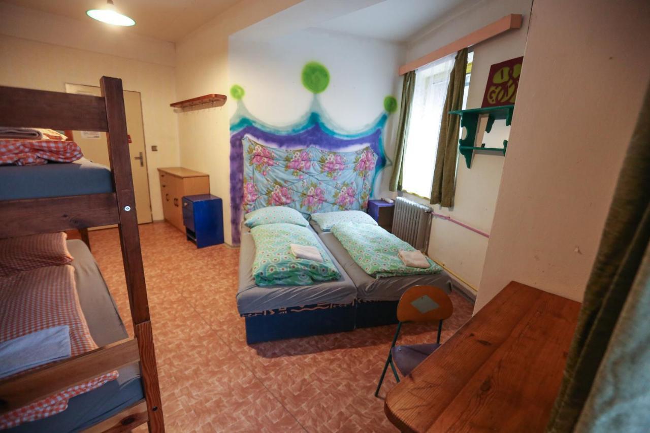 Hostel Klondike 페츠포드 스녜즈코우 외부 사진