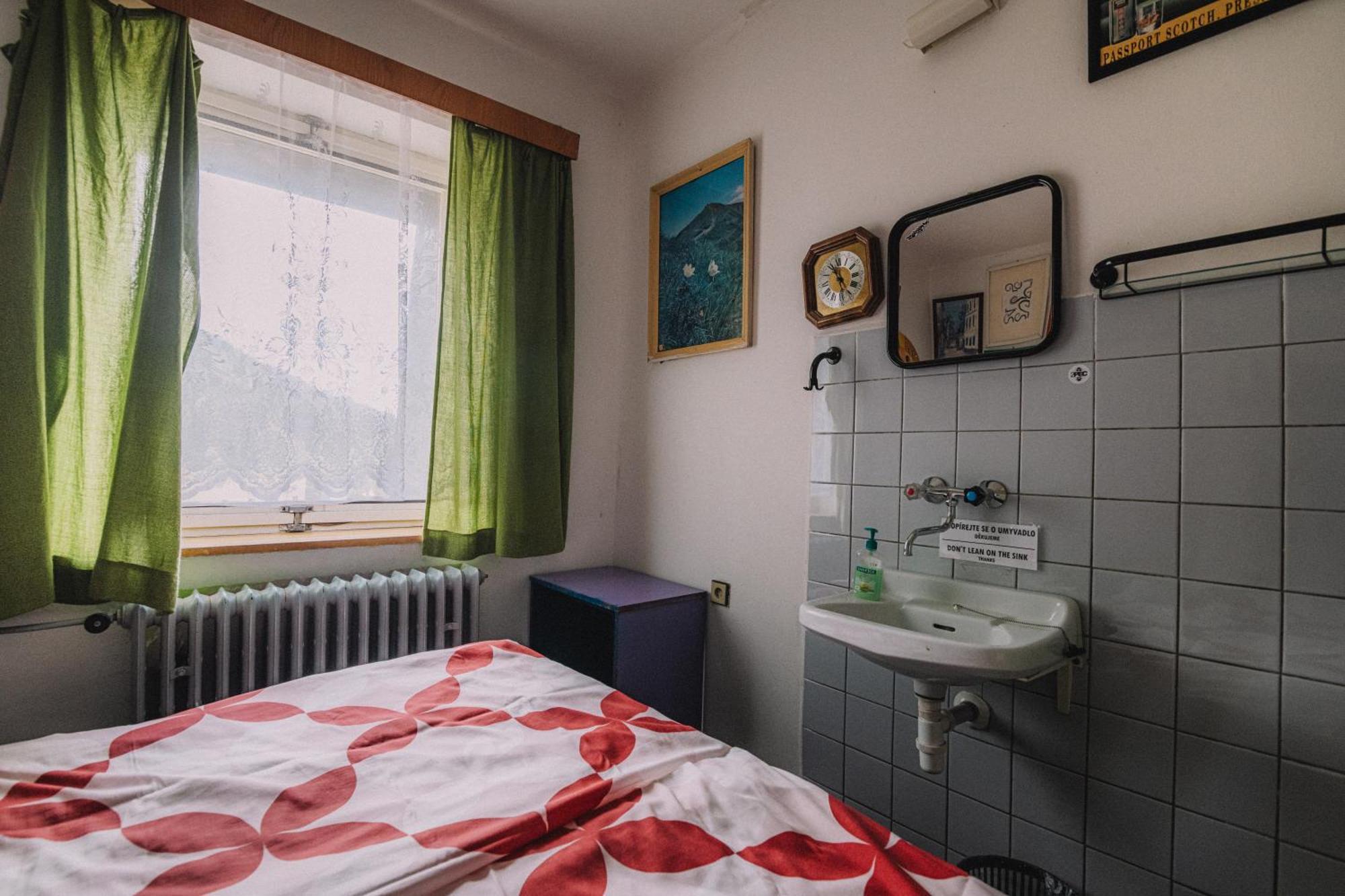 Hostel Klondike 페츠포드 스녜즈코우 외부 사진